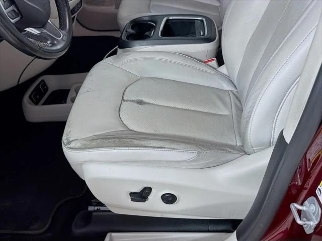 2021 Chrysler Pacifica Touring L
