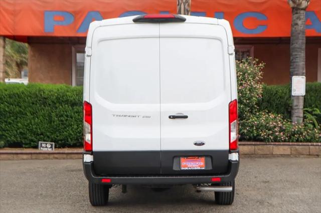 2023 Ford Transit Cargo Van T-250