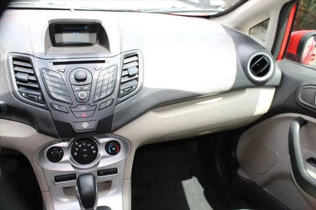 2014 Ford Fiesta SE