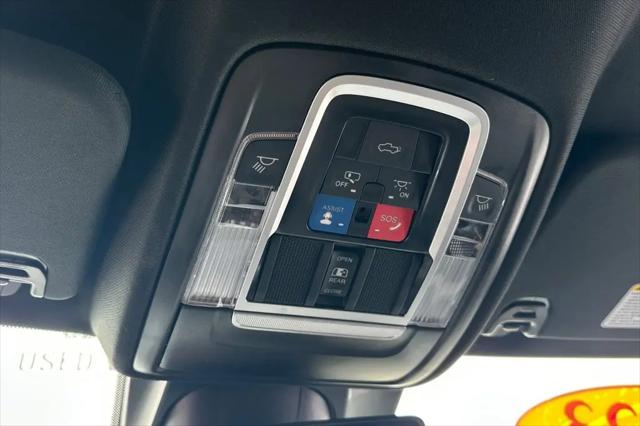 2023 Ram 1500 Laramie Crew Cab 4x4 64 Box