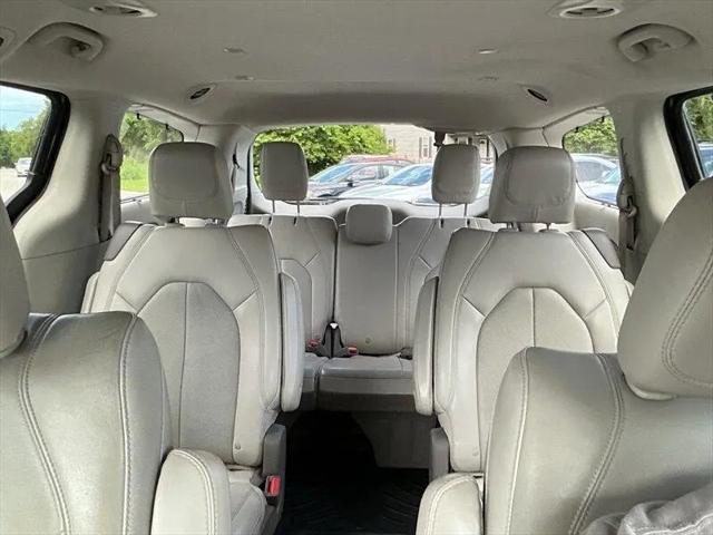 2021 Chrysler Pacifica Touring L