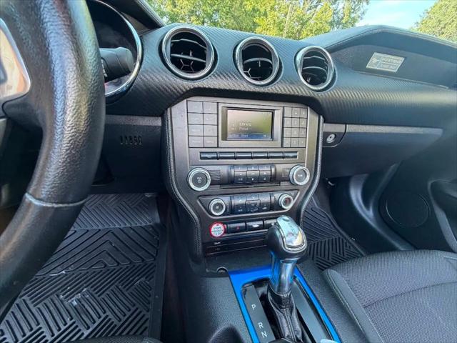 2015 Ford Mustang V6