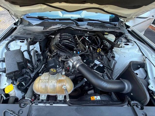 2015 Ford Mustang V6