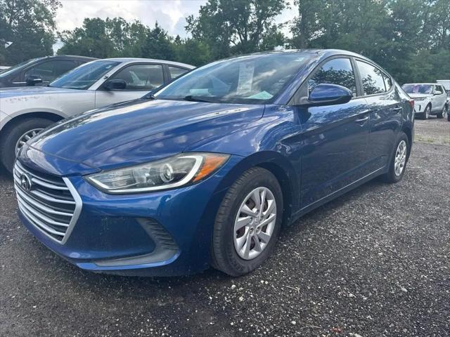 2017 Hyundai Elantra SE for sale in Waterford, MI