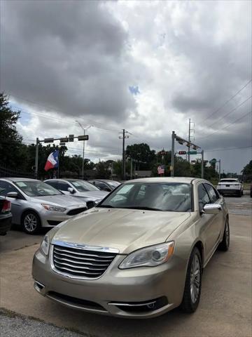 2011 Chrysler 200 Limited for sale in Houston, TX