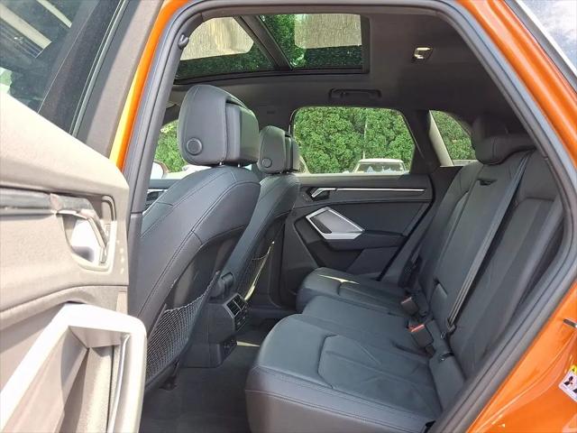 2025 Audi Q3 Premium 45 TFSI S line quattro Tiptronic