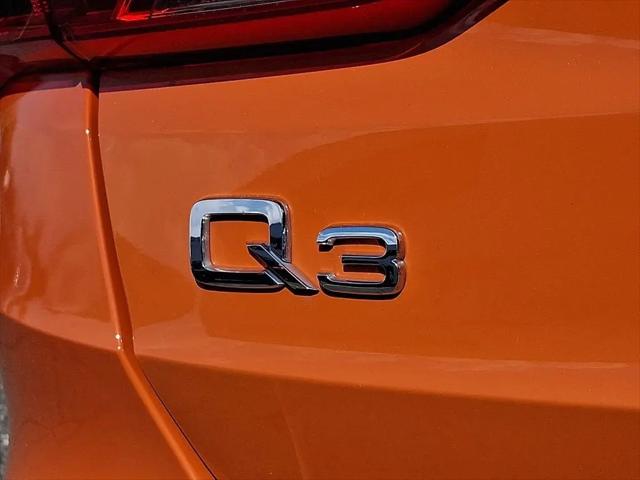 2025 Audi Q3 Premium 45 TFSI S line quattro Tiptronic