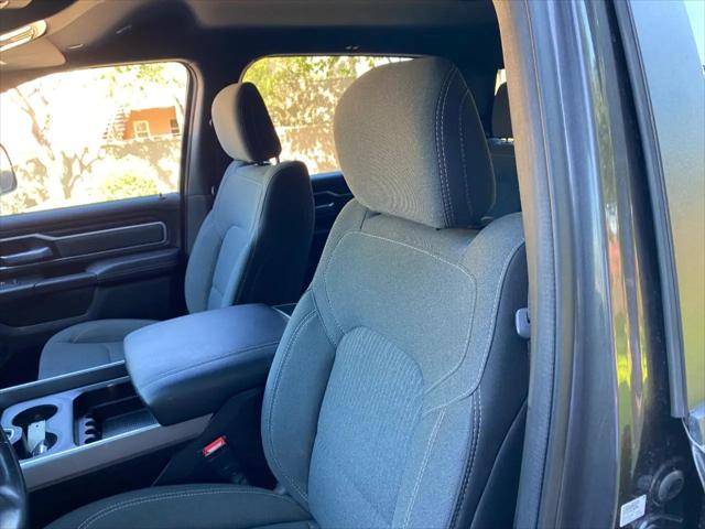 2021 Ram 1500 Big Horn Crew Cab 4x4 5'7" Box
