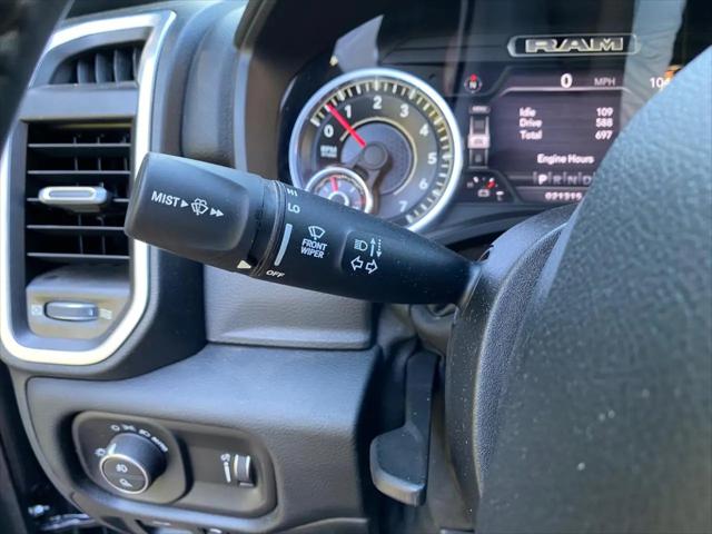 2021 Ram 1500 Big Horn Crew Cab 4x4 5'7" Box