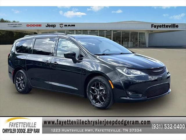 2018 Chrysler Pacifica Touring L for sale in Fayetteville, TN