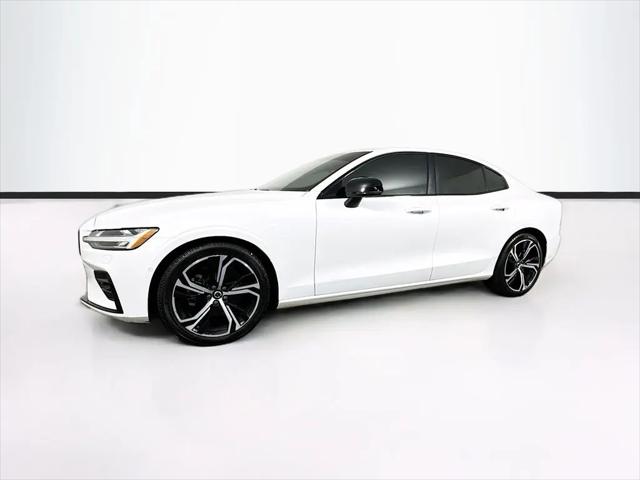 2024 Volvo S60 B5 Ultimate Dark Theme for sale in Maplewood, MN