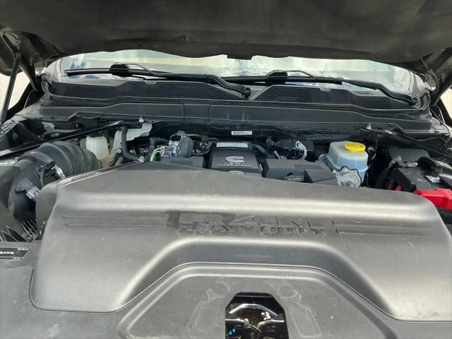 2022 Ram 2500 Limited Longhorn Crew Cab 4x4 8 Box