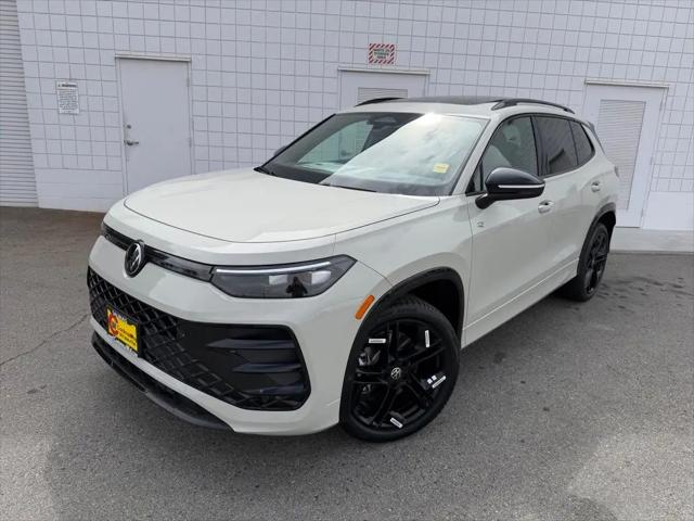 2026 Volkswagen Tiguan SE R-Line Black for sale in Salinas, CA