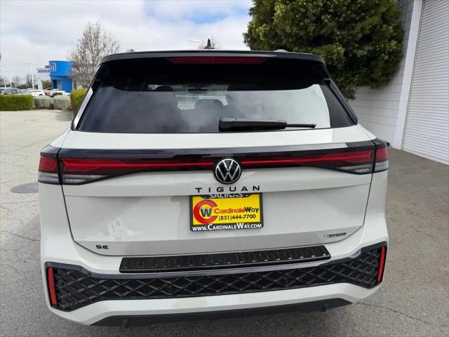 2026 Volkswagen Tiguan SE R-Line Black