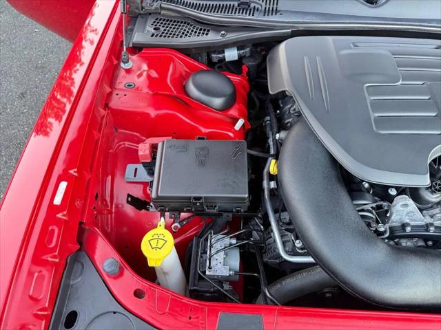 2019 Dodge Challenger SXT AWD