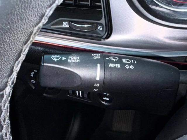 2019 Dodge Challenger SXT AWD