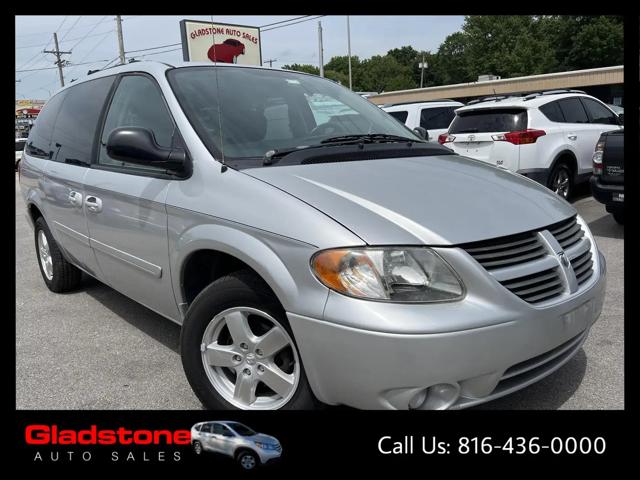 2007 Dodge Grand Caravan SXT for sale in Gladstone, MO
