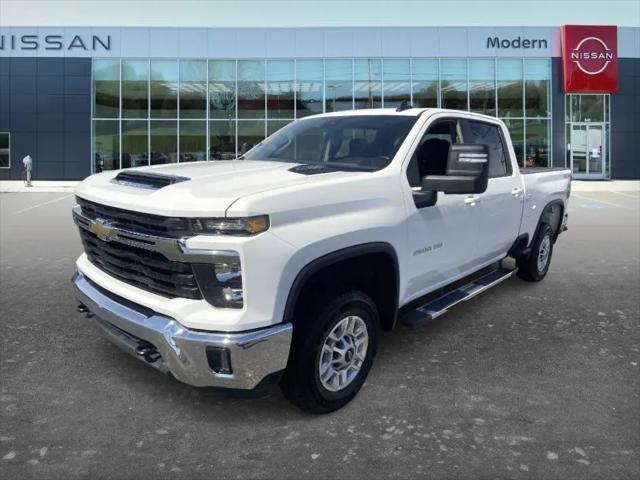 2025 Chevrolet Silverado 2500HD 4WD Crew Cab Standard Bed LT for sale in Hickory, NC