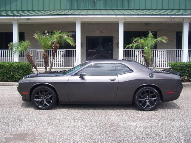 2020 Dodge Challenger SXT