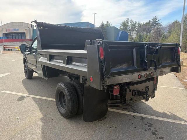 2004 Ford F-350 XL