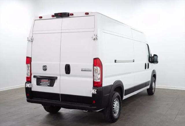 2025 Ram ProMaster 2500 Cargo Van Tradesman High Roof 159 WB w/Pass Seat