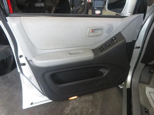 2004 Toyota Highlander Unknown