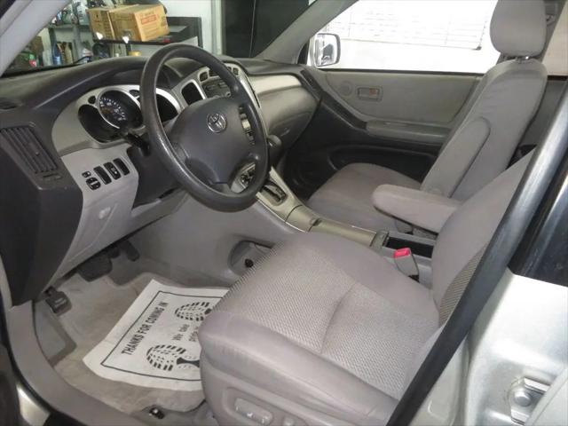 2004 Toyota Highlander Unknown