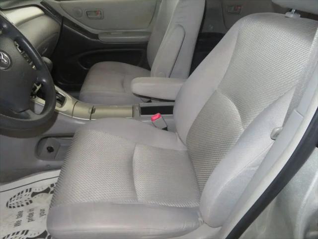 2004 Toyota Highlander Unknown