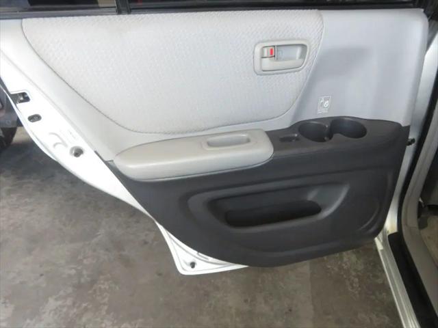 2004 Toyota Highlander Unknown