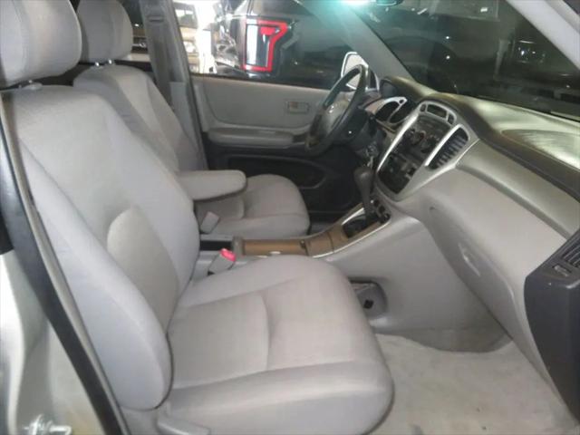 2004 Toyota Highlander Unknown