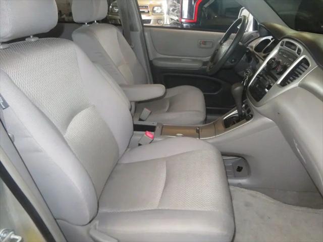 2004 Toyota Highlander Unknown