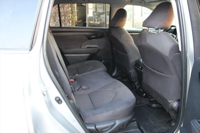 2021 Toyota Highlander L
