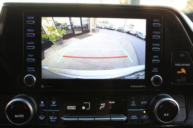 2021 Toyota Highlander L
