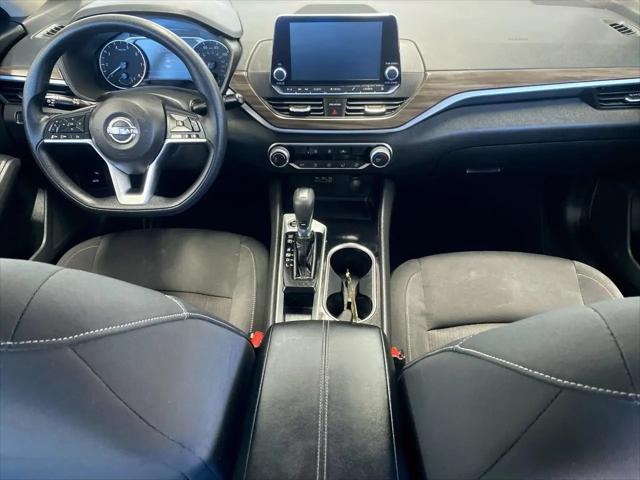 2024 Nissan Altima SV FWD