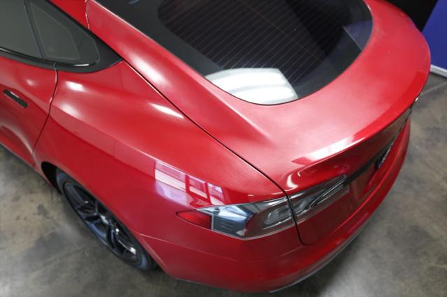 2014 Tesla Model S P85