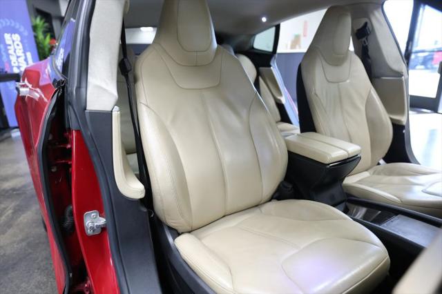 2014 Tesla Model S P85