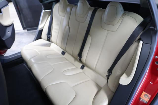 2014 Tesla Model S P85