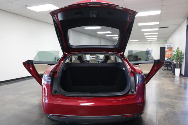 2014 Tesla Model S P85