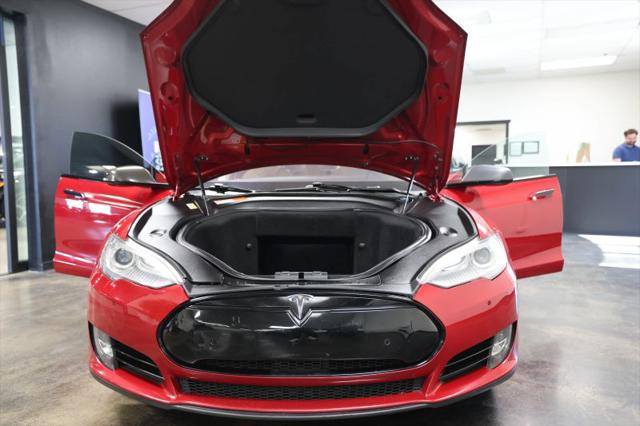 2014 Tesla Model S P85