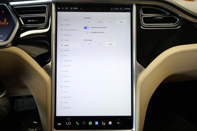 2014 Tesla Model S P85