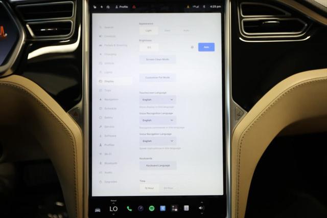 2014 Tesla Model S P85