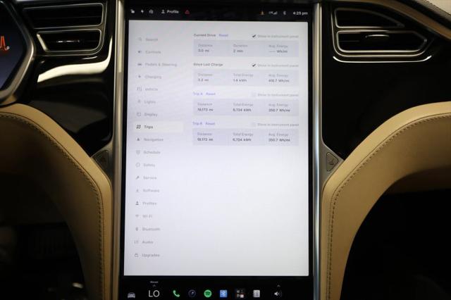 2014 Tesla Model S P85
