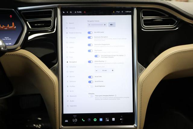 2014 Tesla Model S P85