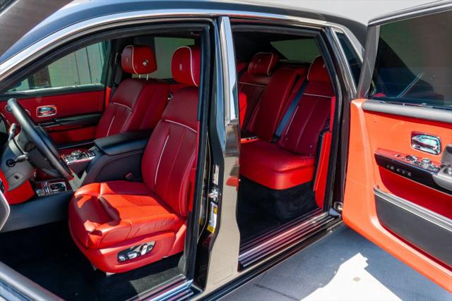 2021 Rolls-Royce Phantom Base