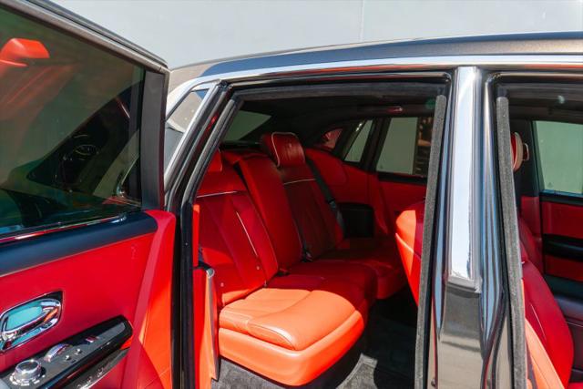2021 Rolls-Royce Phantom Base