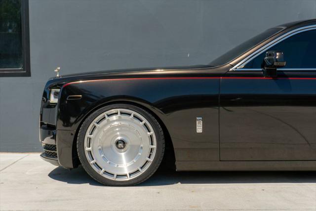 2021 Rolls-Royce Phantom Base