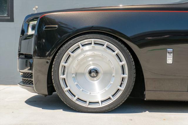 2021 Rolls-Royce Phantom Base