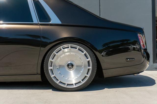 2021 Rolls-Royce Phantom Base