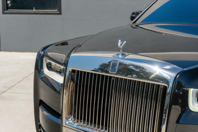 2021 Rolls-Royce Phantom Base