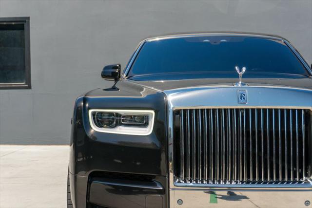2021 Rolls-Royce Phantom Base